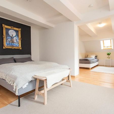 Fullhouse - Halle - Ku15 Apartments Ngoại thất bức ảnh