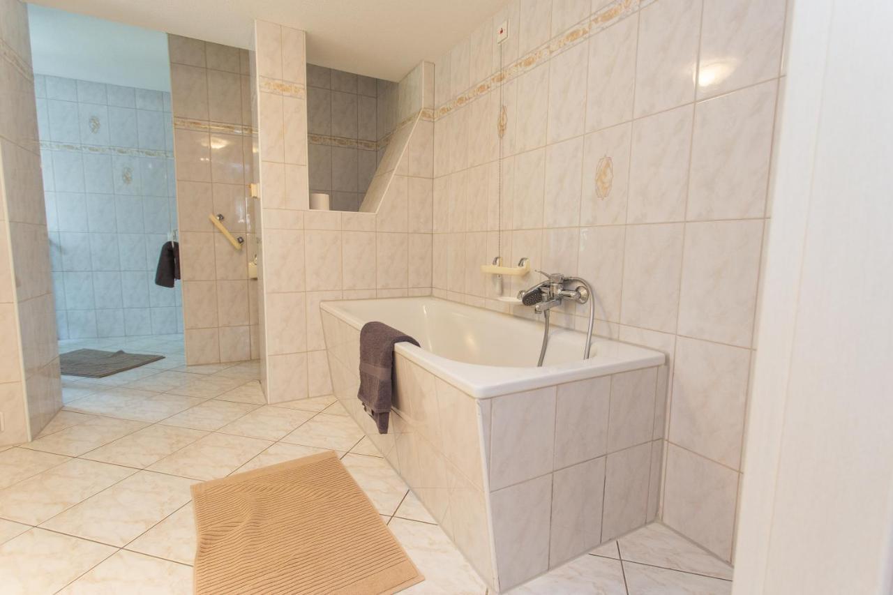 Fullhouse - Halle - Ku15 Apartments Ngoại thất bức ảnh
